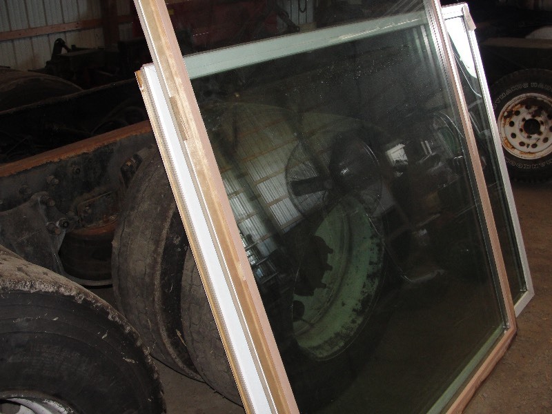 Set of 2 Windows