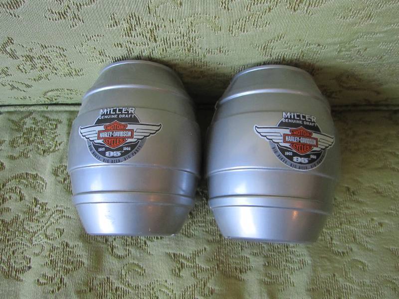 lot 5 image: 2 95th Anniversary Harley Davidson ...