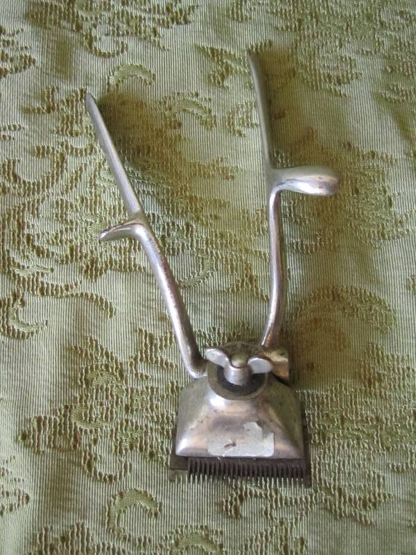 lot 31 image: Vintage clipper...