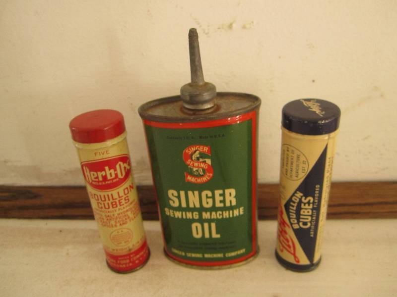 lot 97 image: Lot of vintage cans...