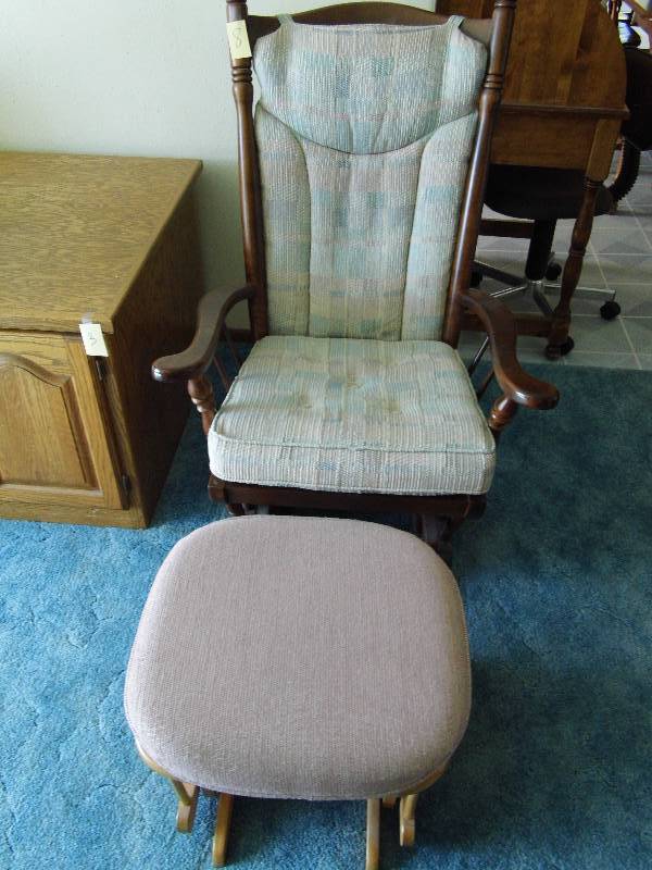 Glider and Ottoman