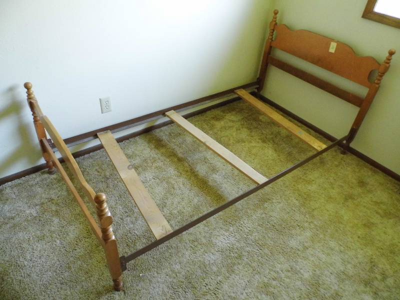 Twin Bed