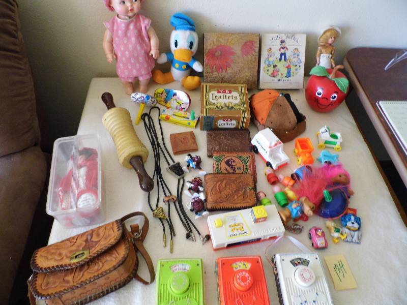 Toys - Wallets - Cigar Bozes