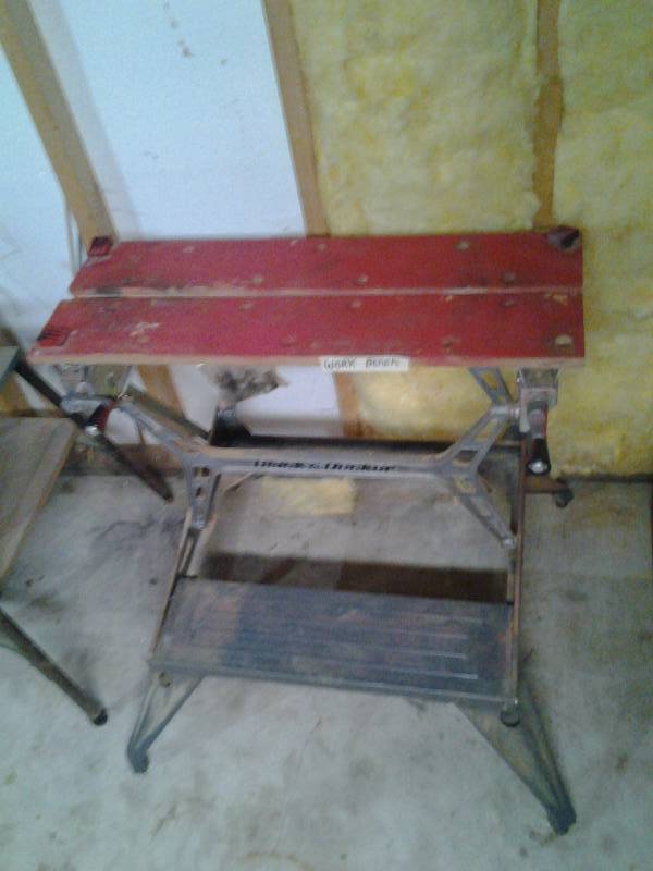 lot 5 image: Black & Decker Work Bench