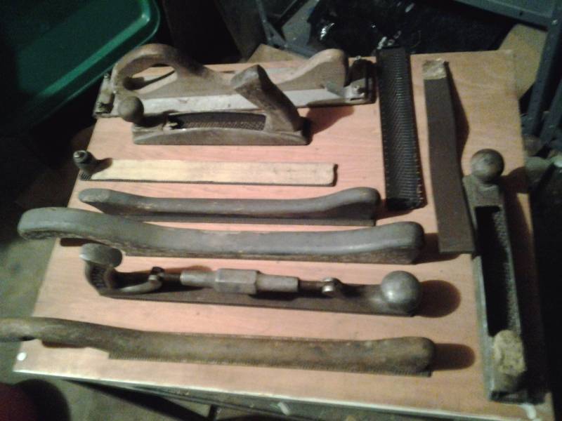 lot 33 image: Lot Of Old Hand Tools-Planes, Files, Misc