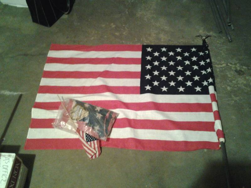 lot 67 image: US Flags, 1-With Flag Pole