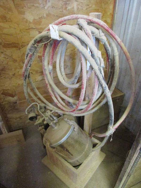 Pressure Pot sprayer & hose