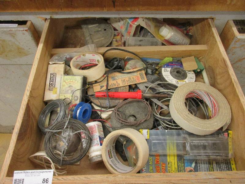 Drawer & cabinet contents