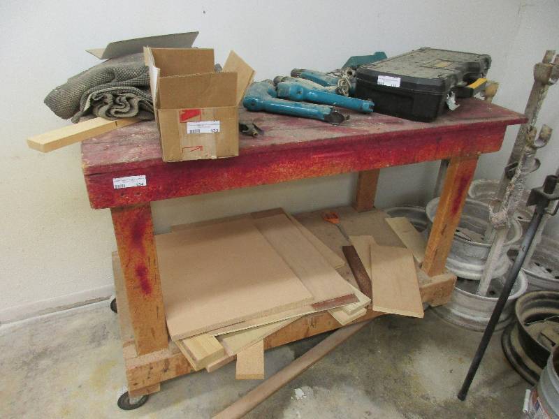 Table on casters