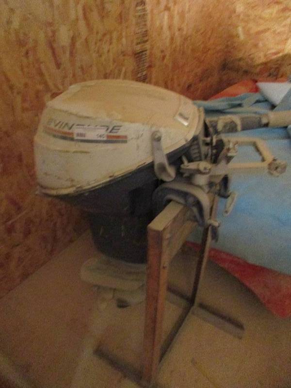 Evinrude Outboard Motor