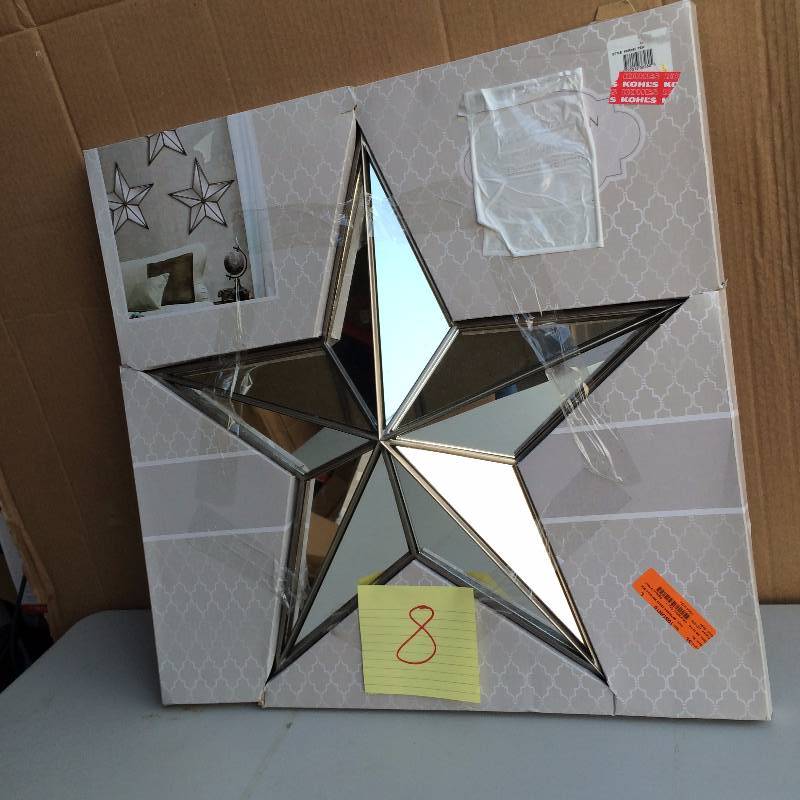 lot 8 image: Mirrored Star 23x23