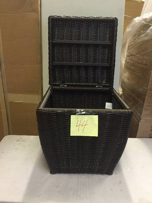 lot 44 image: Hampton Bay Pembrey Cube never used in original box