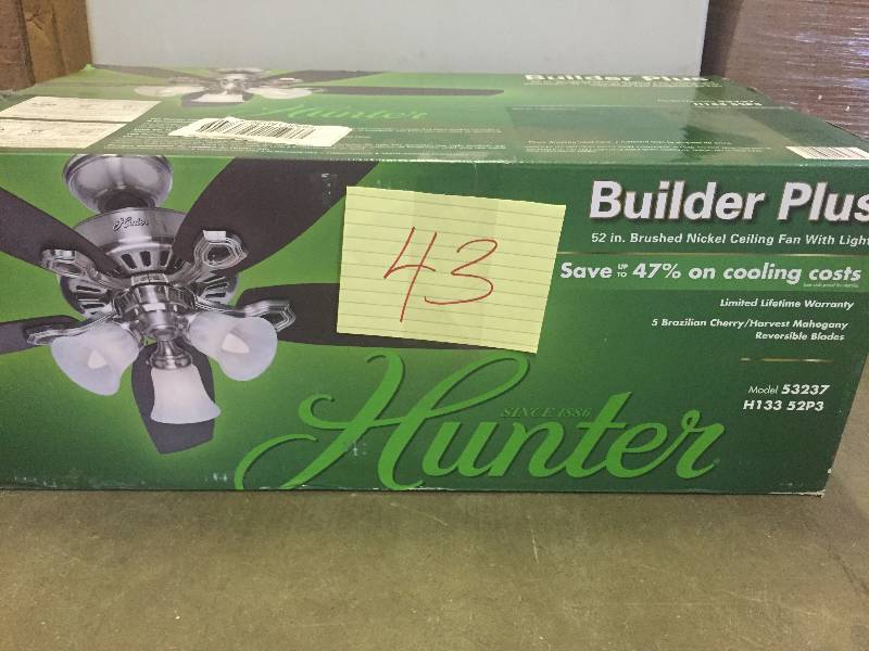 lot 43 image: Hunter Builder Plus 52 in Ceiling Fan New sealed box