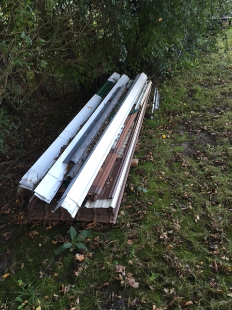 lot 18 image: Lot of Brown Corrugated Construction Tin