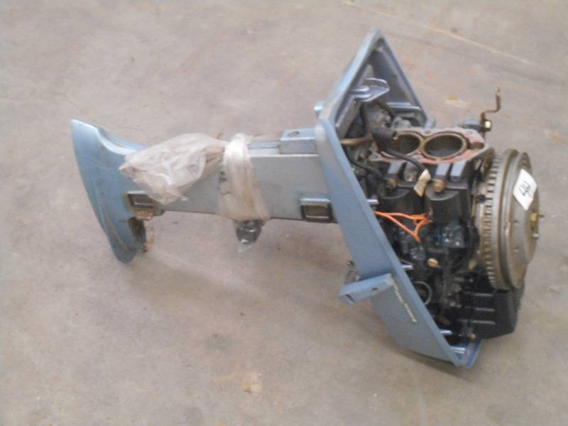 lot 44 image: Evinrude Short-Shaft Outboard Motor...