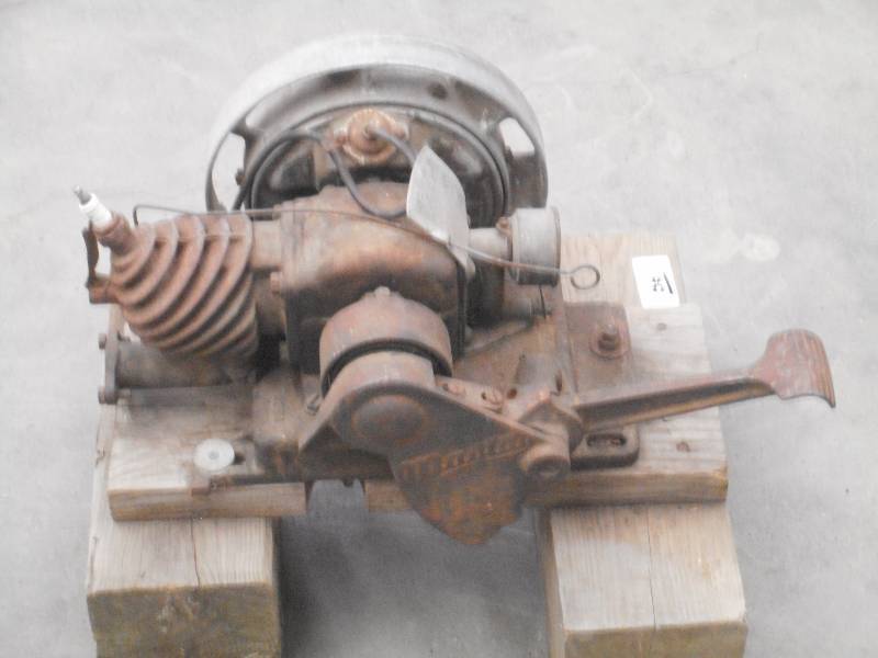 lot 66 image: Vintage Maytag Gas Engine ...