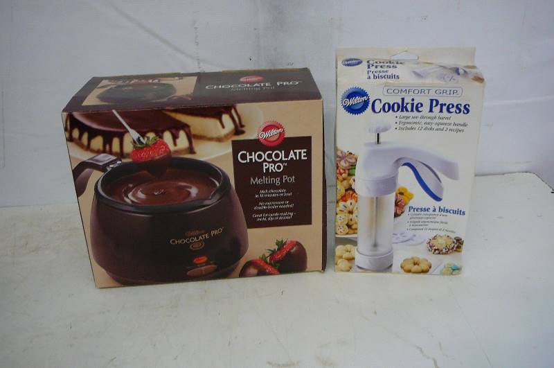chocolate pro melting pot cookie press