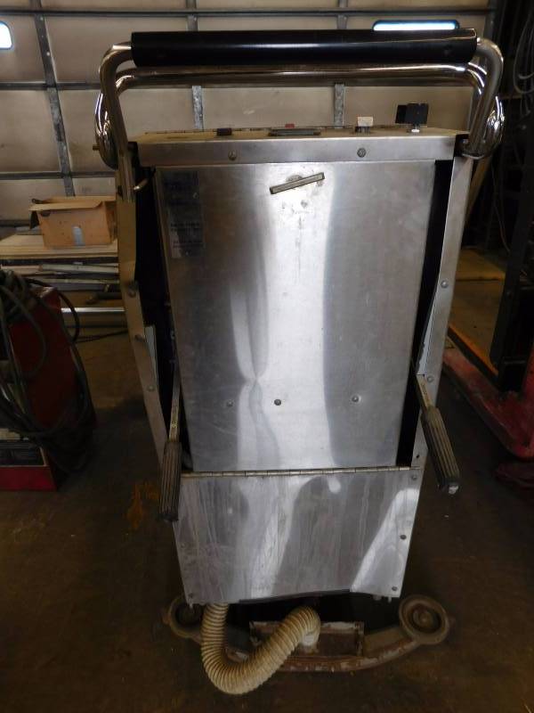 lot 53 image: Kent Floor Scrubber