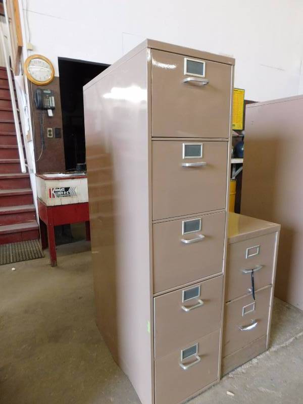 lot 63 image: Metal Filing Cabinets
