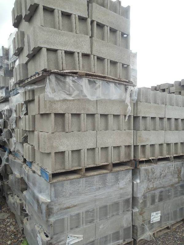 lot 233 image: (3) PALLET LOT OF 8X8X24 HEADLOCK SYSTEM CONCRETE BLOCK COMMON