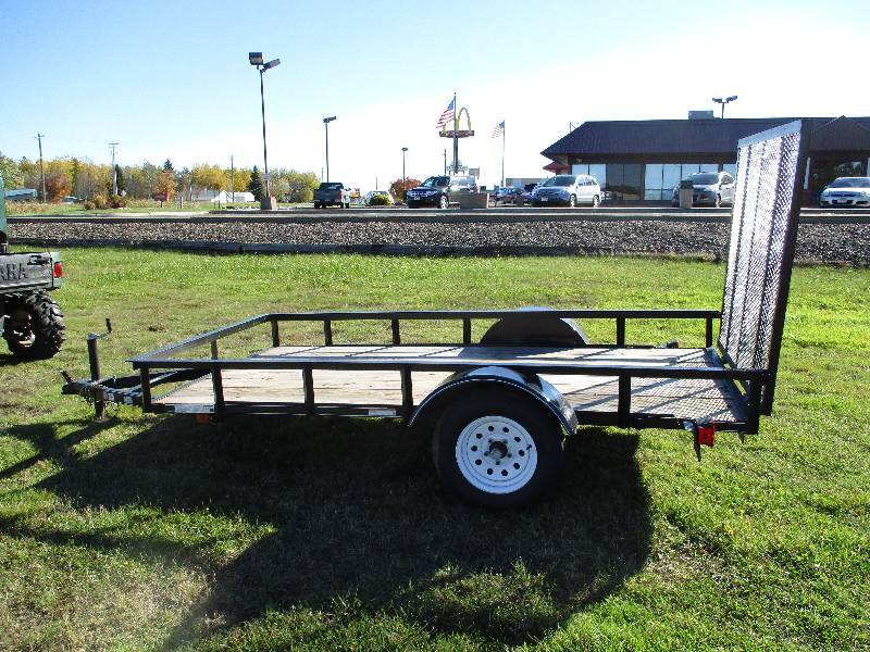 lot 3 image: Lowes Utility Trailer