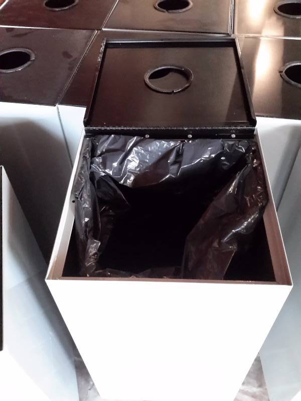 5, 15in x 15 in x 28 in Recycle Bins