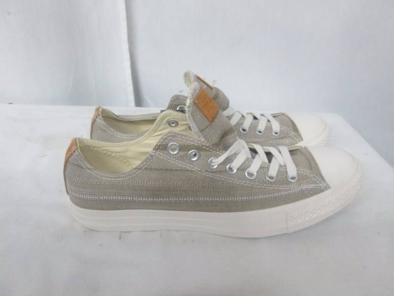 Converse Unisex Chuck Taylor Crafted Text Low-Cut