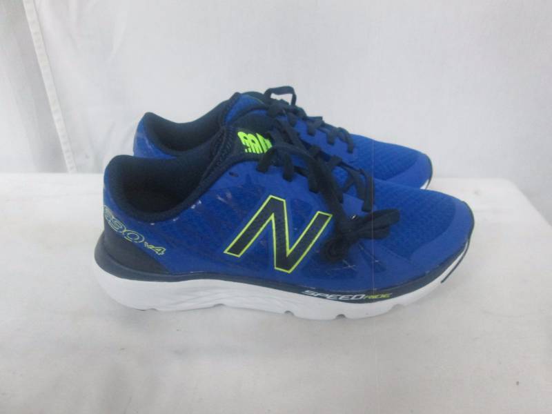New Balance Mens Neutral Running Shoe - Wide