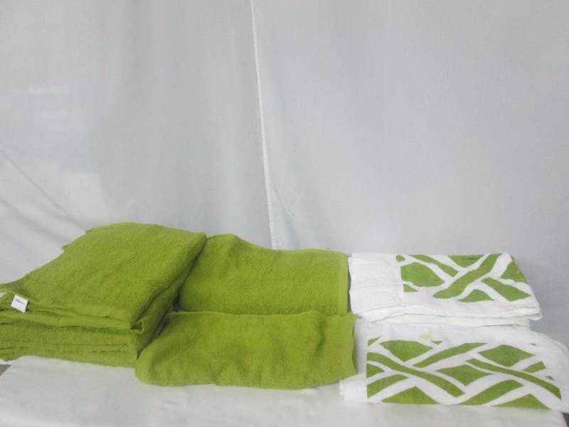 Maya 16-pc. Print and Solid Towel Set