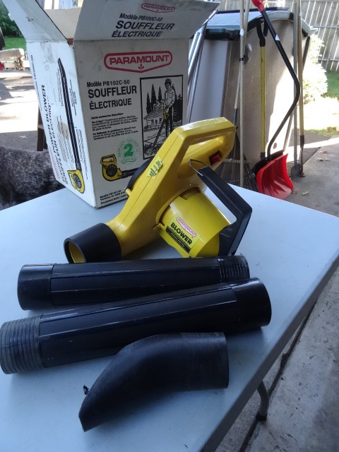 Leaf Blower