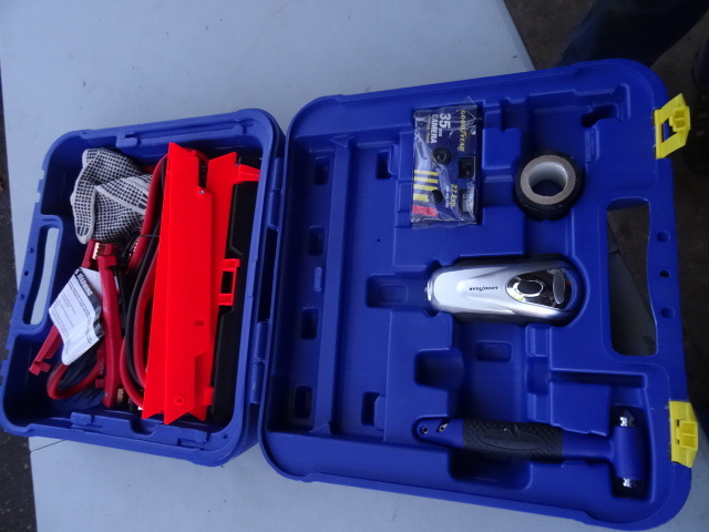 Road Assistance Kit