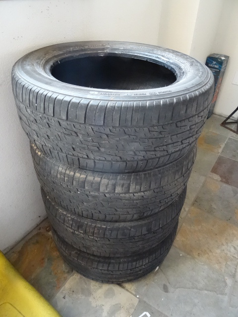lot 13 image: Tires
