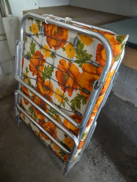 lot 60 image: Cot