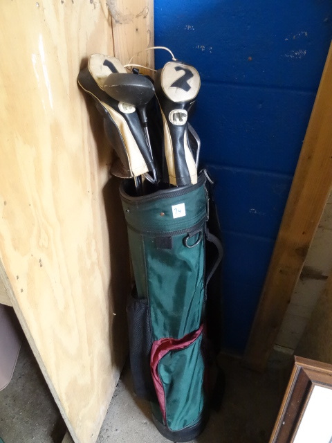 lot 74 image: Golf Clubs