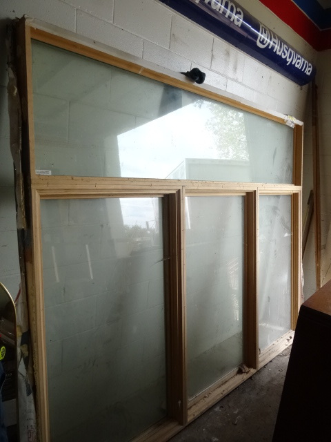 lot 86 image: Window
