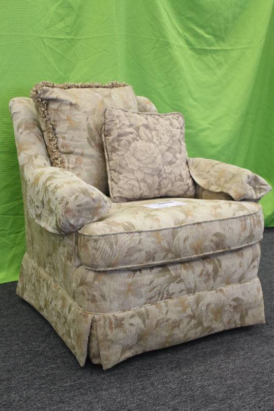 C.R. Laine living room chair wheavy hickory frame