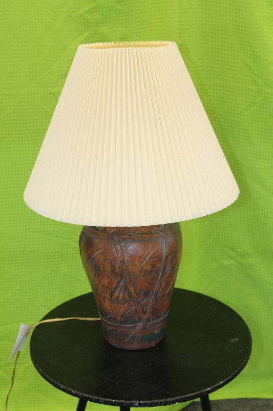Pottery table lamp