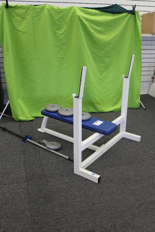 Custom bench press set with weights