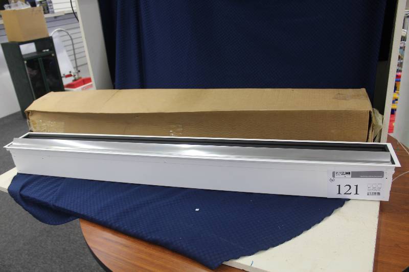 2 4 fluorescent ceiling or wall mounted fixtures