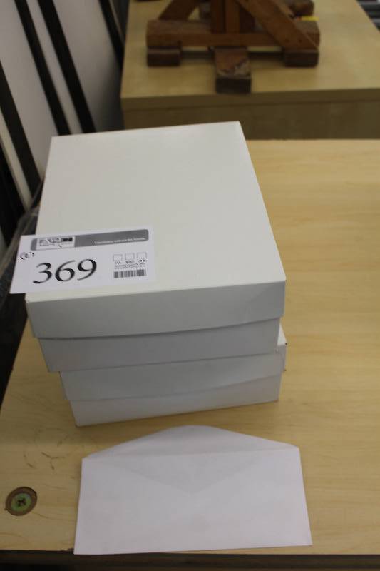 2 boxes of 500 business envelopes standard business size
