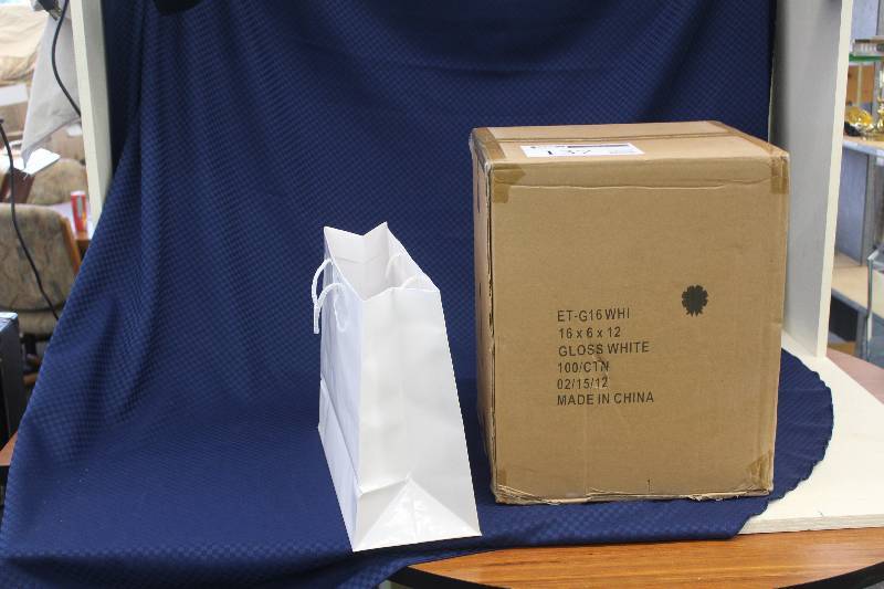 100 heavy duty gift bags