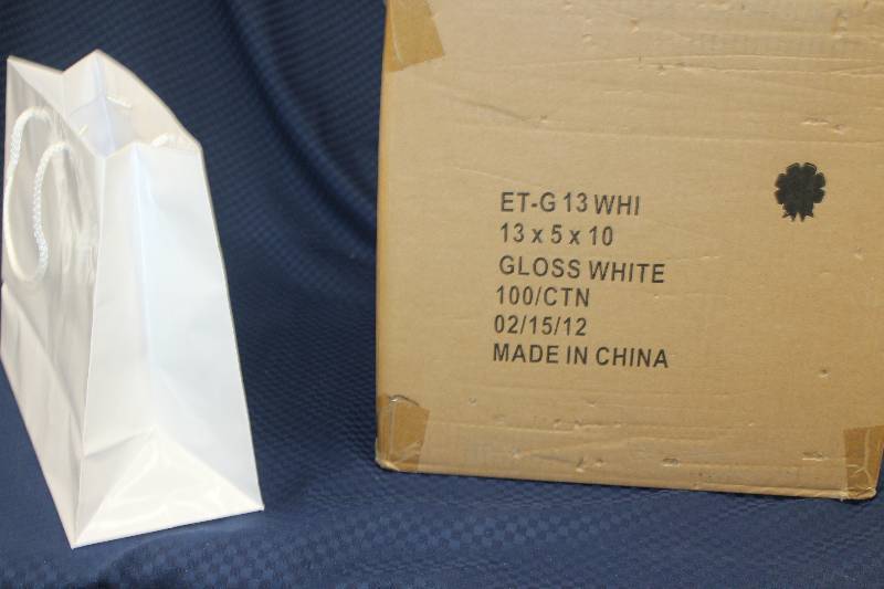 100 heavy duty gift bags