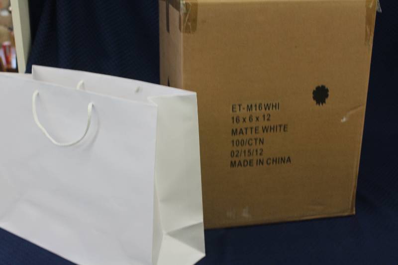 100 heavy duty gift bags