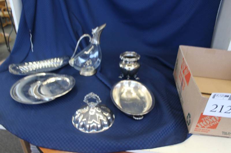 Assorted vintage serving pieces