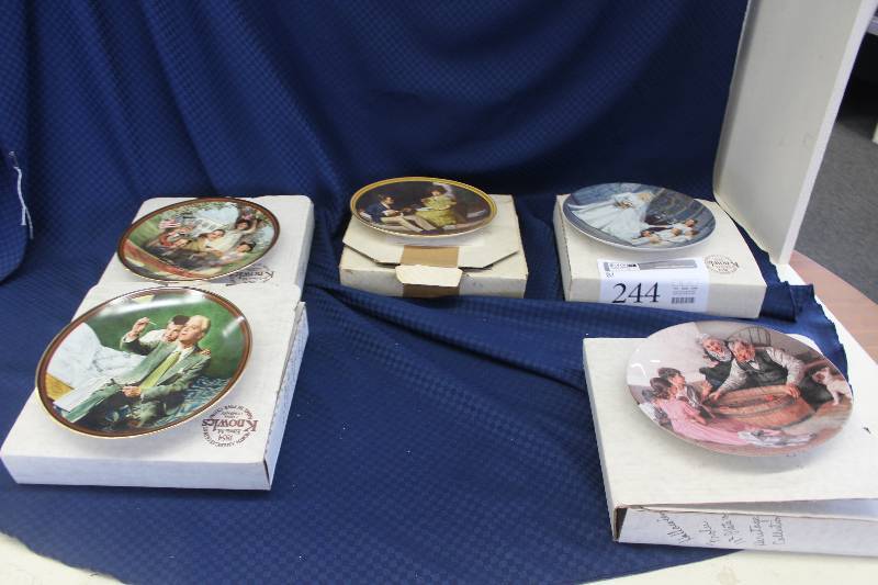 5 Norman Rockwell collector plates w certificates of authenticity