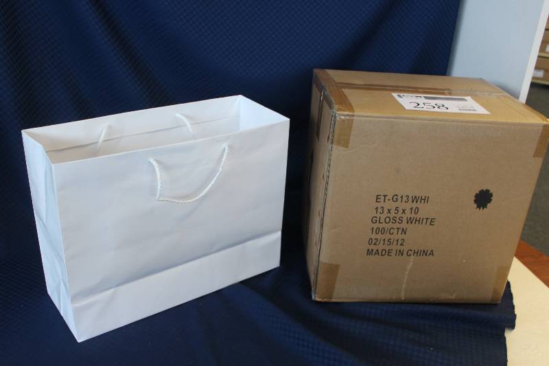 100 heavy duty gift bags