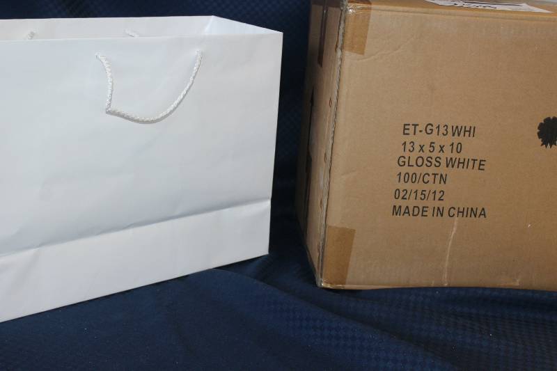 100 heavy duty gift bags