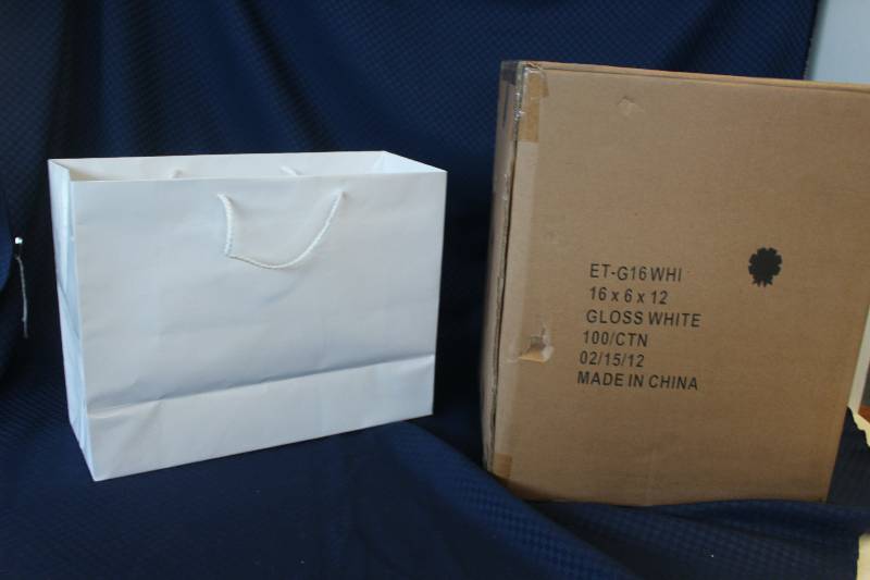 100 heavy duty gift bags