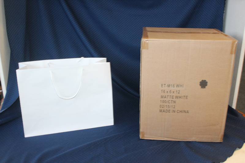100 heavy duty gift bags