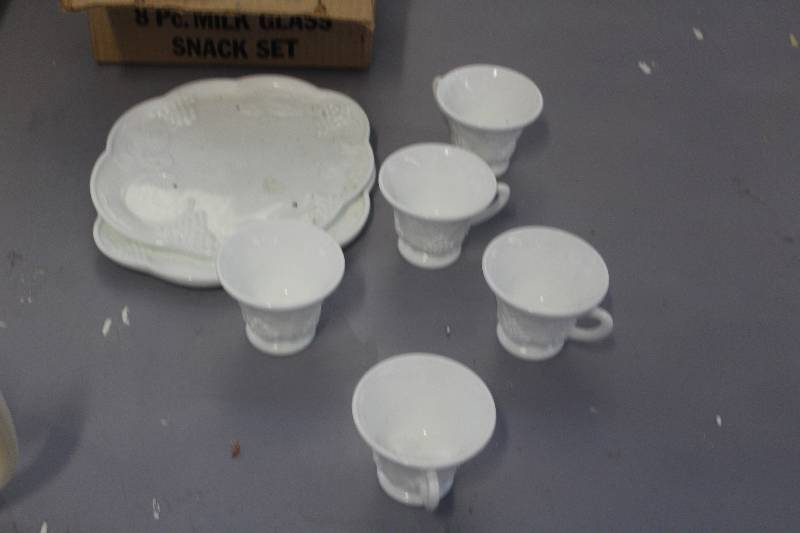 Homestead vintage milk glass bridge luncheon set